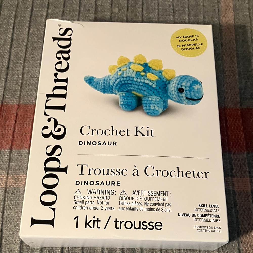 Loops & Threads Crochet Kit - Blue & Yellow Dinosaur